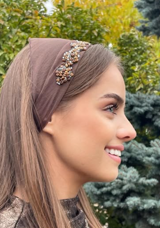 Batic din tul - Maro inchis cu accesoriu din pietre maro Batic din tul - Maro inchis cu accesoriu din pietre maro